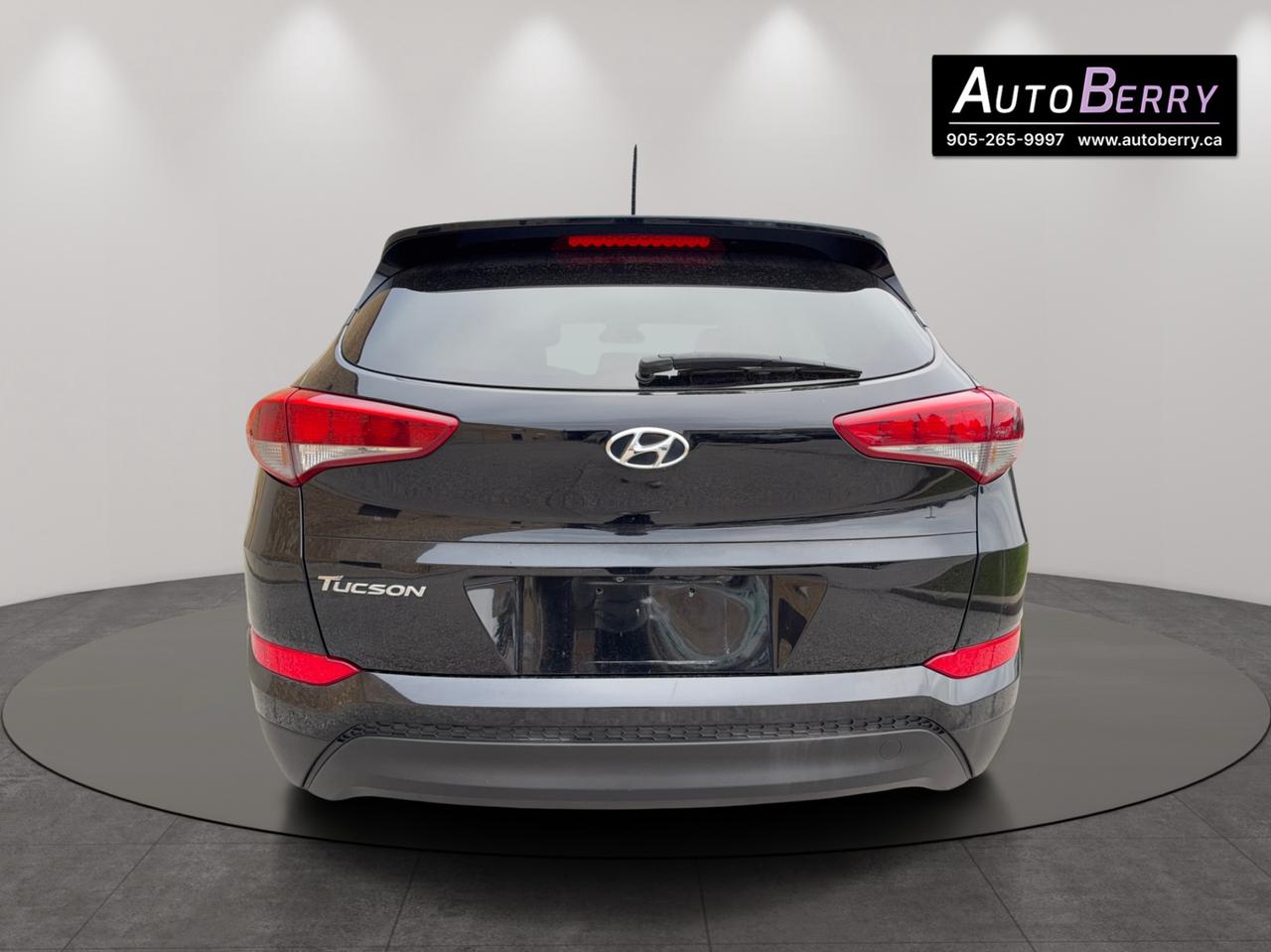 2016 Hyundai Tucson FWD 4dr 2.0L Premium Photo