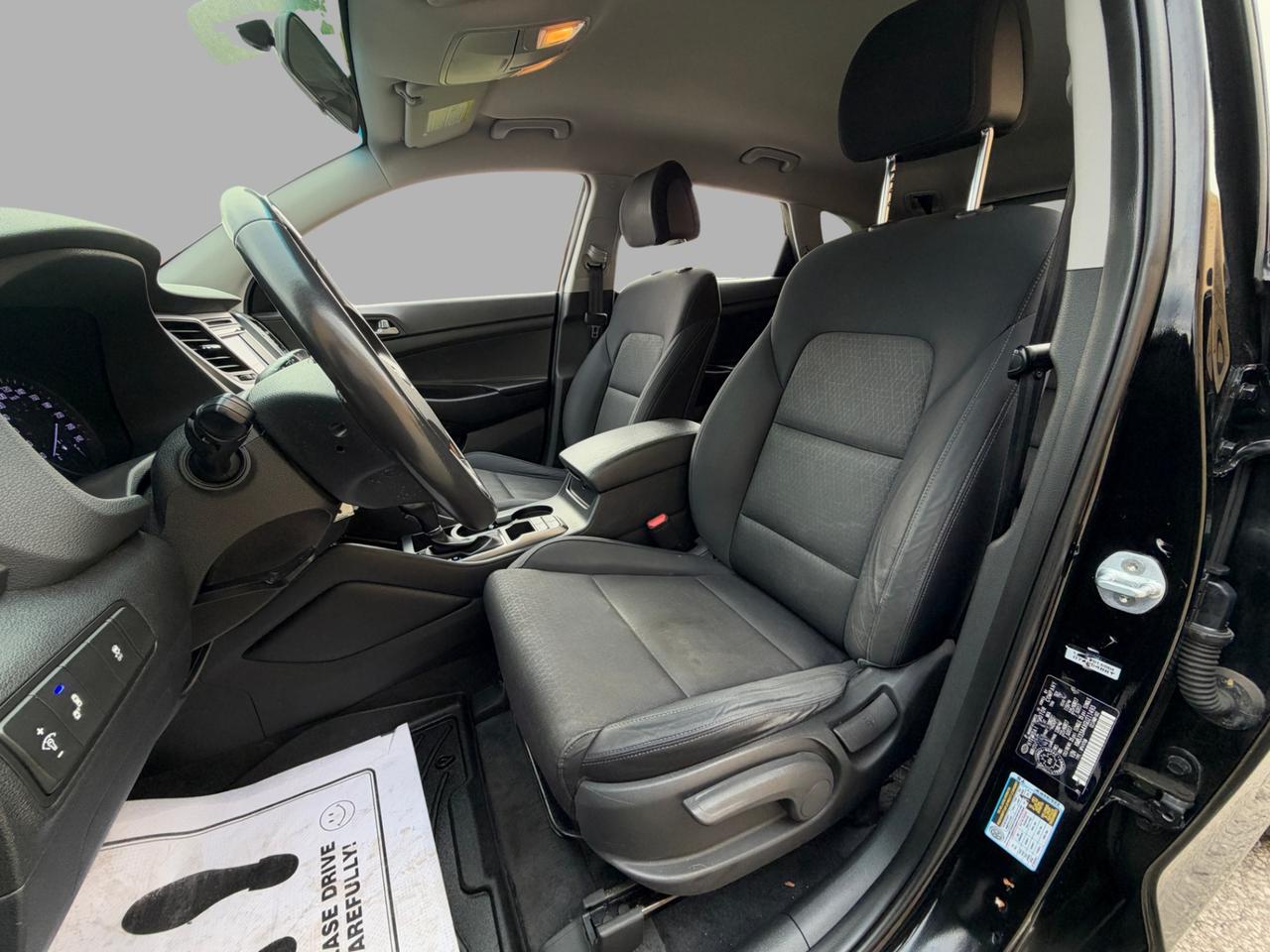2016 Hyundai Tucson FWD 4dr 2.0L Premium Photo