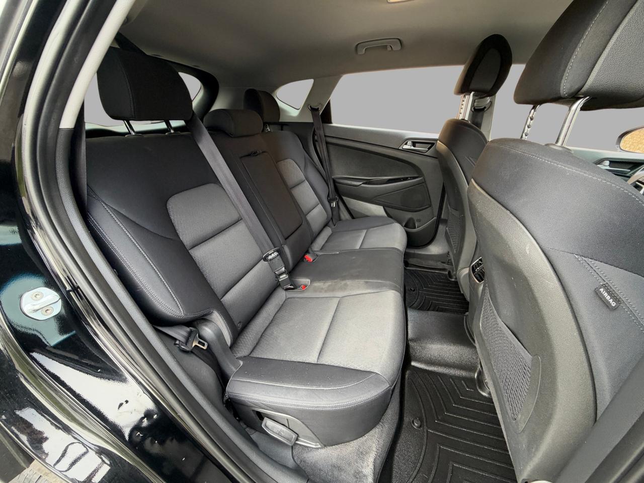 2016 Hyundai Tucson FWD 4dr 2.0L Premium Photo