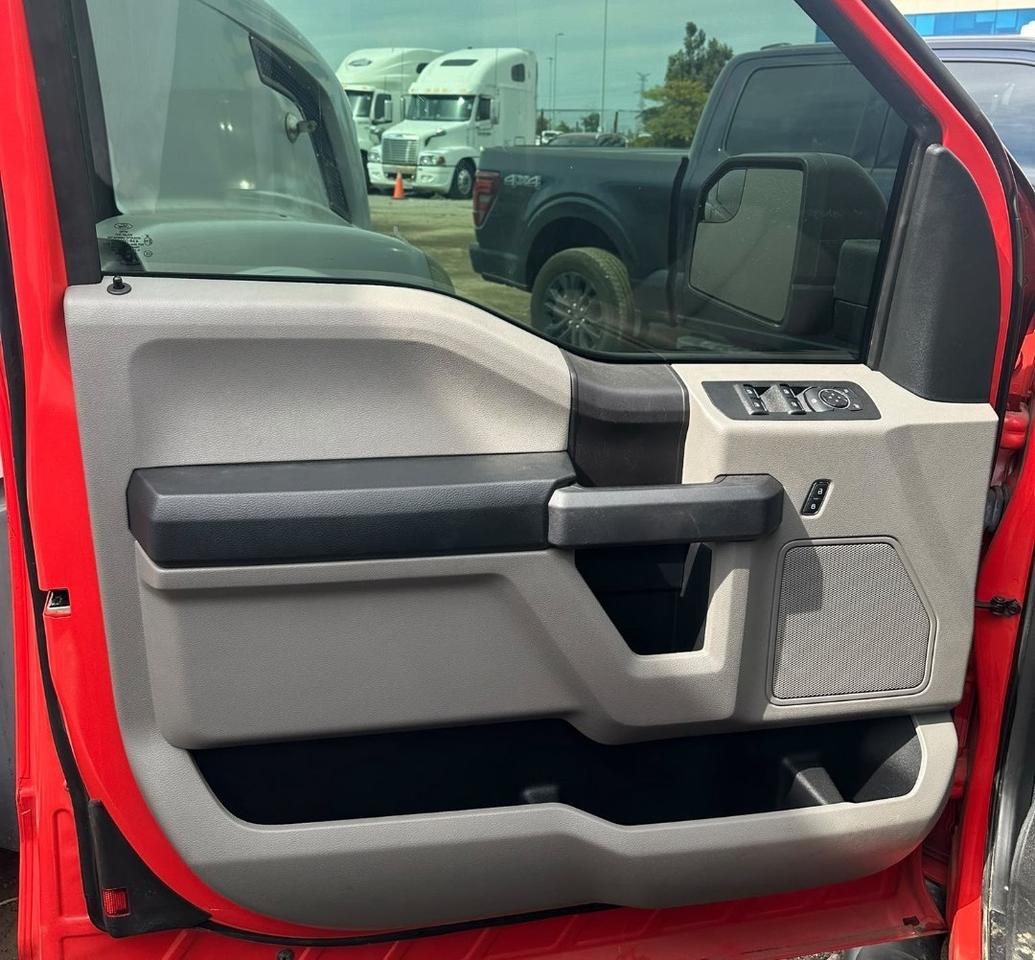 2019 Ford F-150 XL 4WD SUPERCAB 6.5' BOX Photo