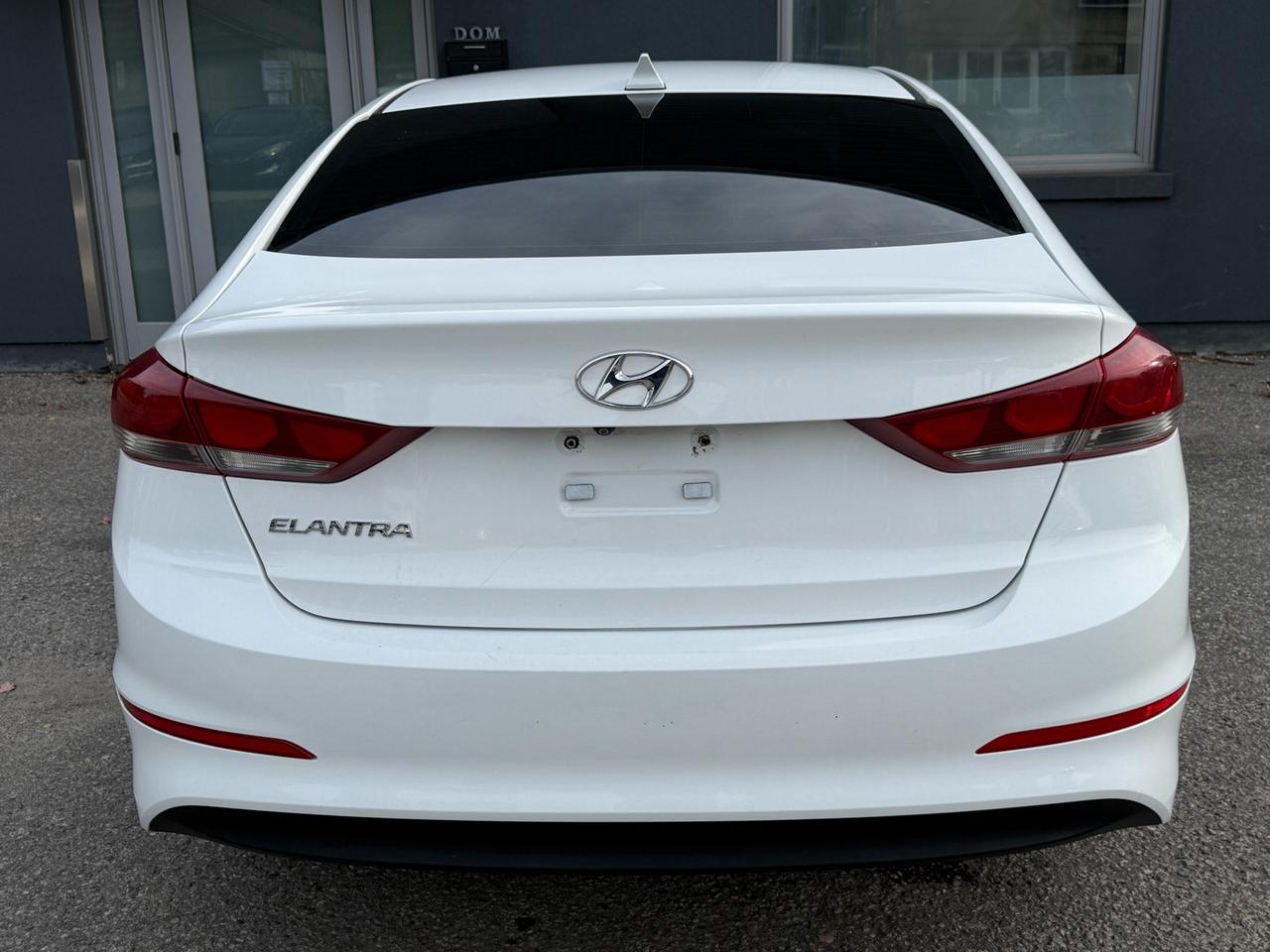 2017 Hyundai Elantra 4DR SDN AUTO GL Photo