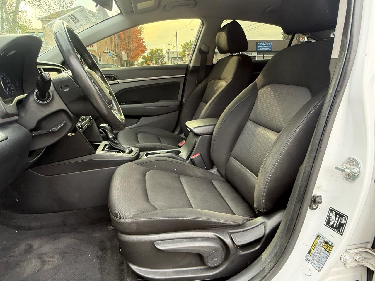 2017 Hyundai Elantra 4DR SDN AUTO GL Photo
