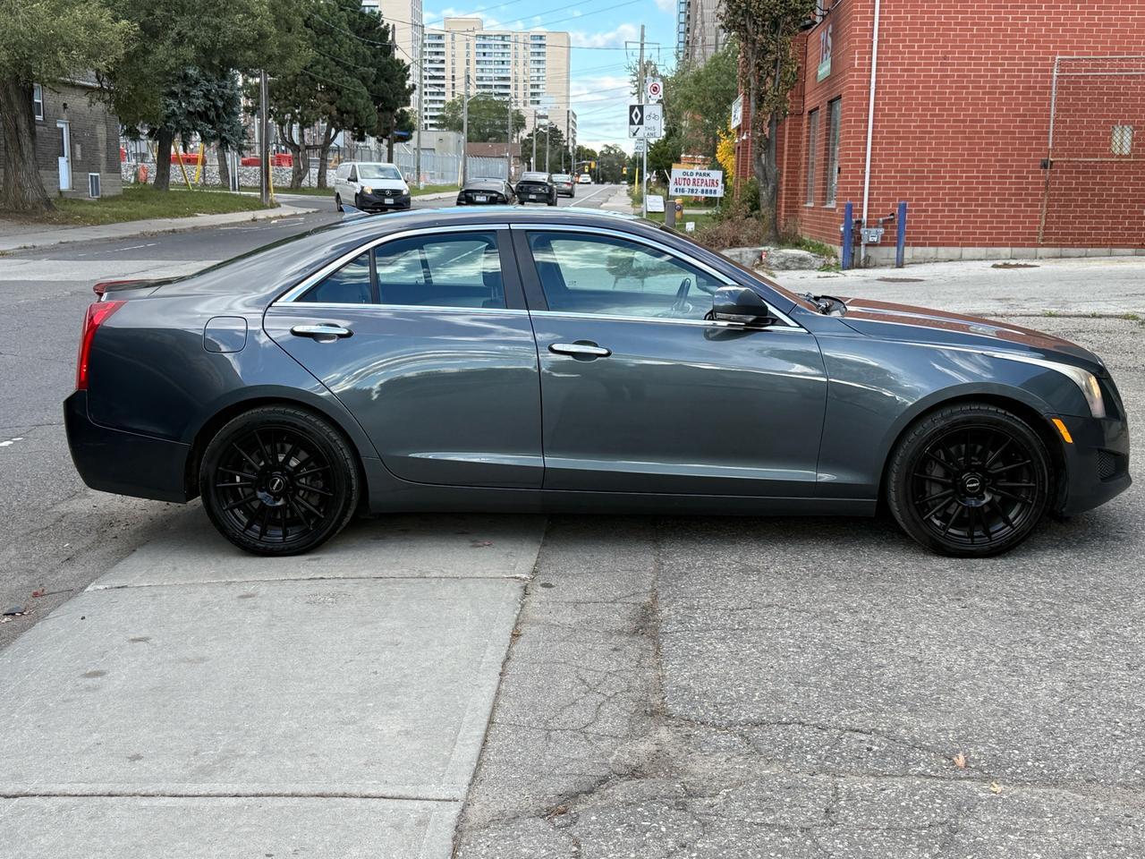 2013 Cadillac ATS 4dr Sdn 2.5L Luxury RWD Photo