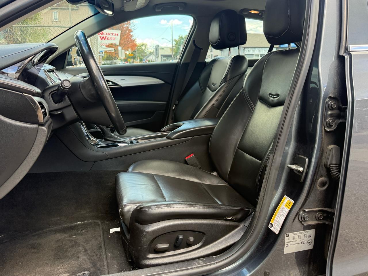 2013 Cadillac ATS 4dr Sdn 2.5L Luxury RWD Photo