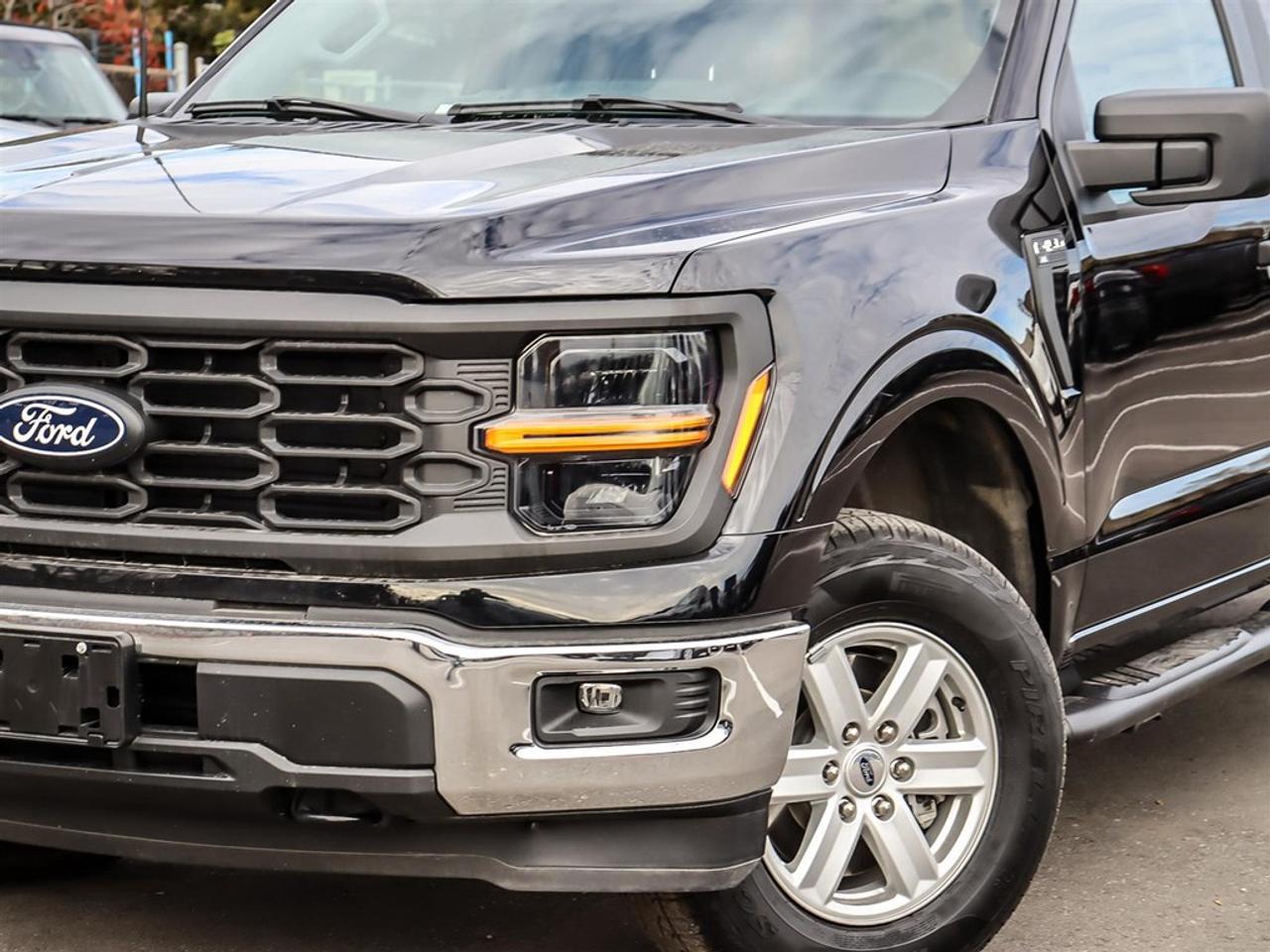 2024 Ford F-150 XL 4WD SuperCrew 5.5' Box Photo1