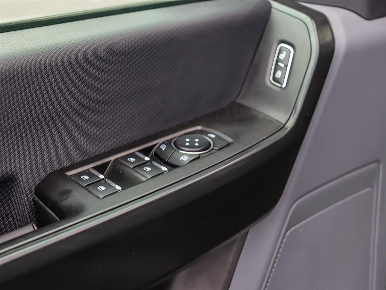 2024 Ford F-150 XL 4WD SuperCrew 5.5' Box Photo