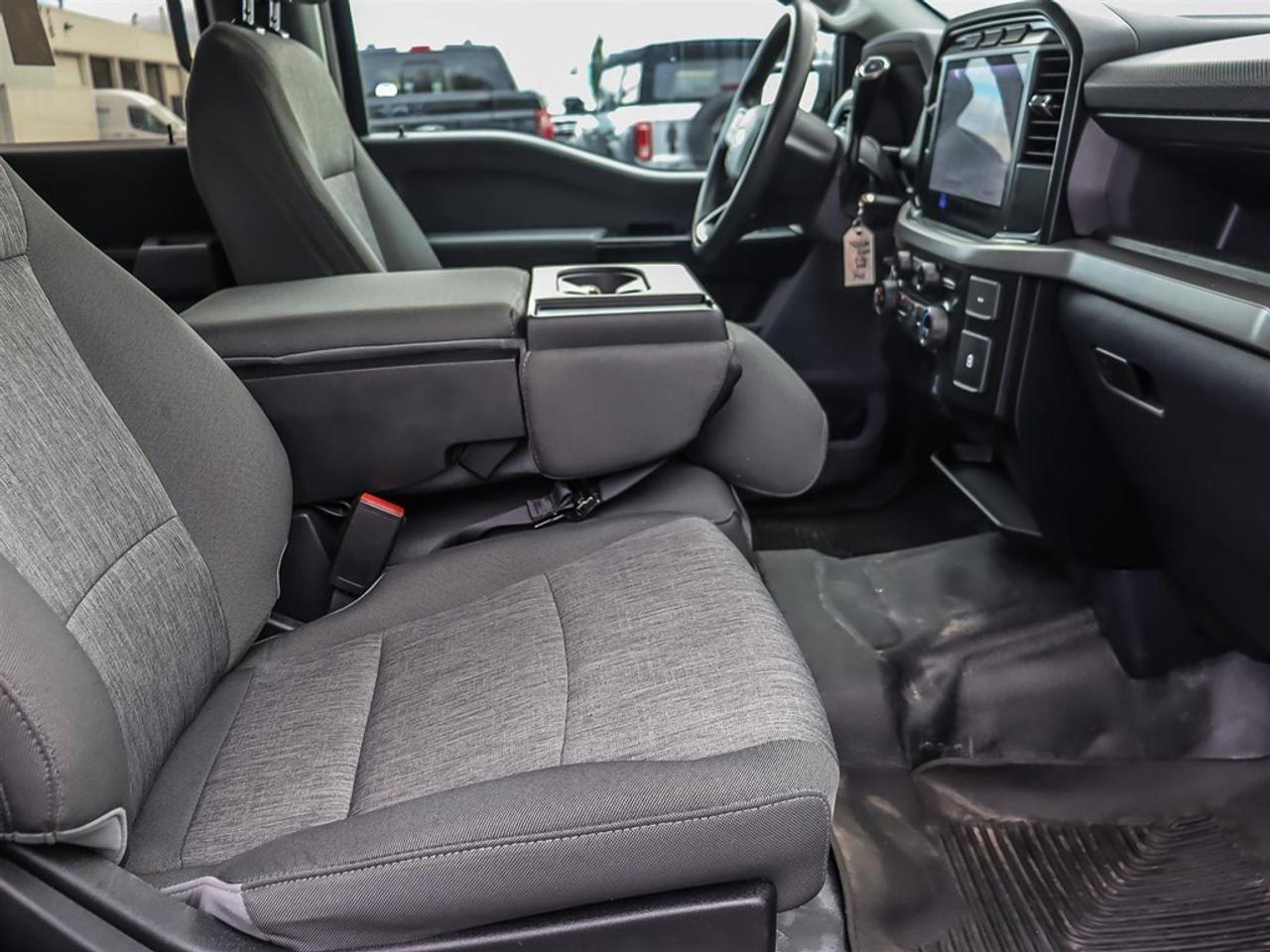 2024 Ford F-150 XL 4WD SuperCrew 5.5' Box Photo