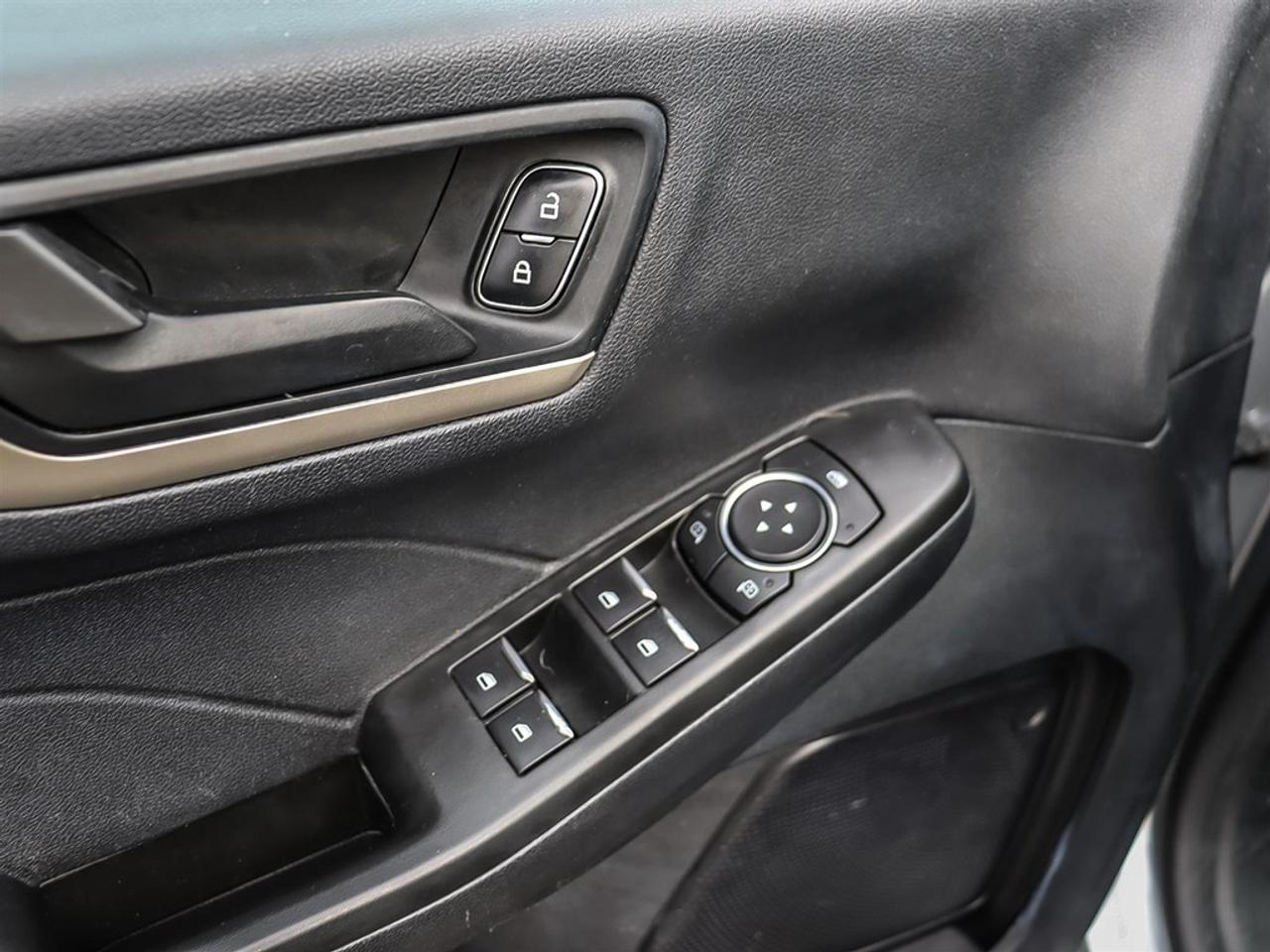 2022 Ford Escape SE Hybrid AWD Photo
