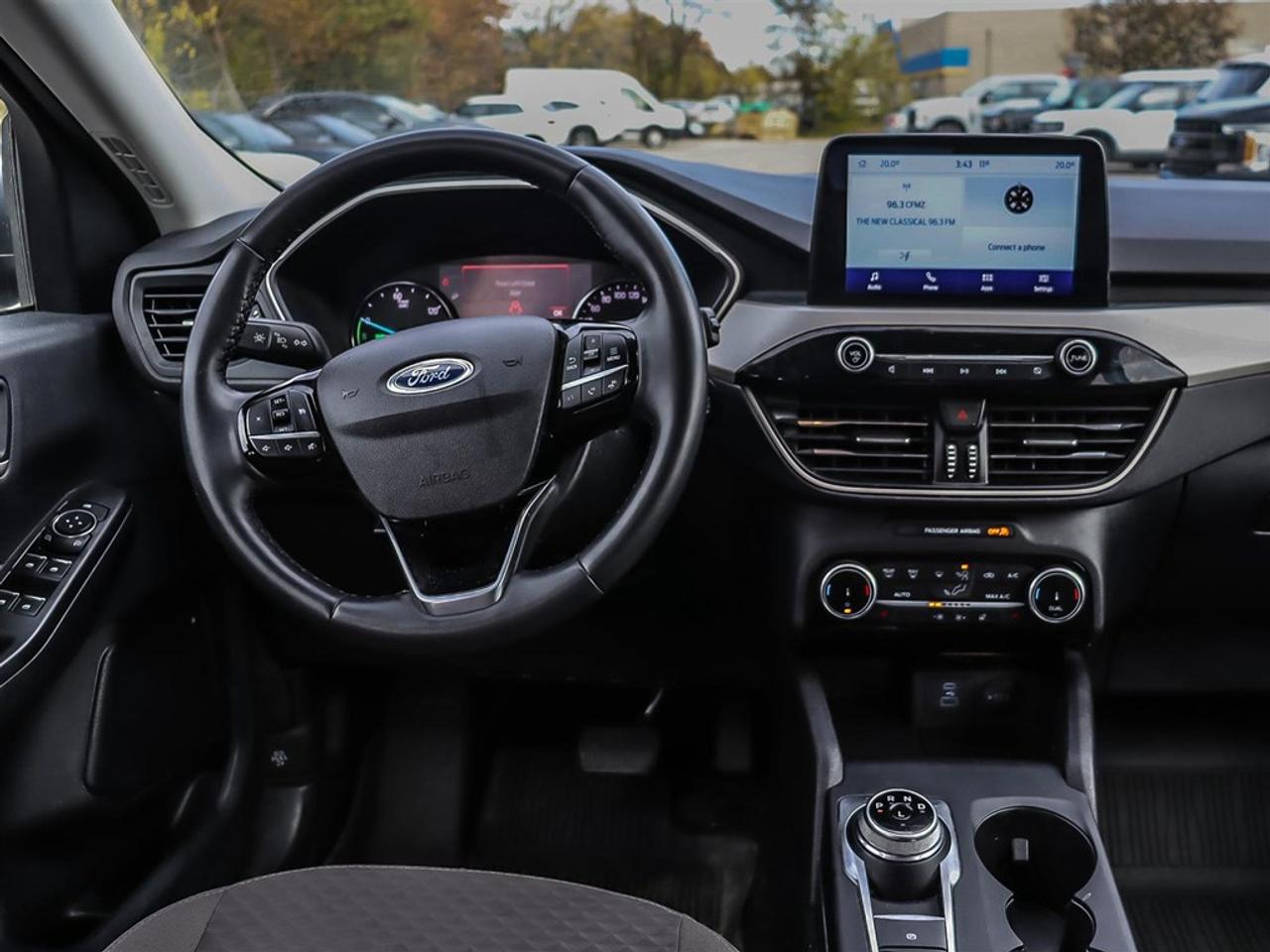 2022 Ford Escape SE Hybrid AWD Photo
