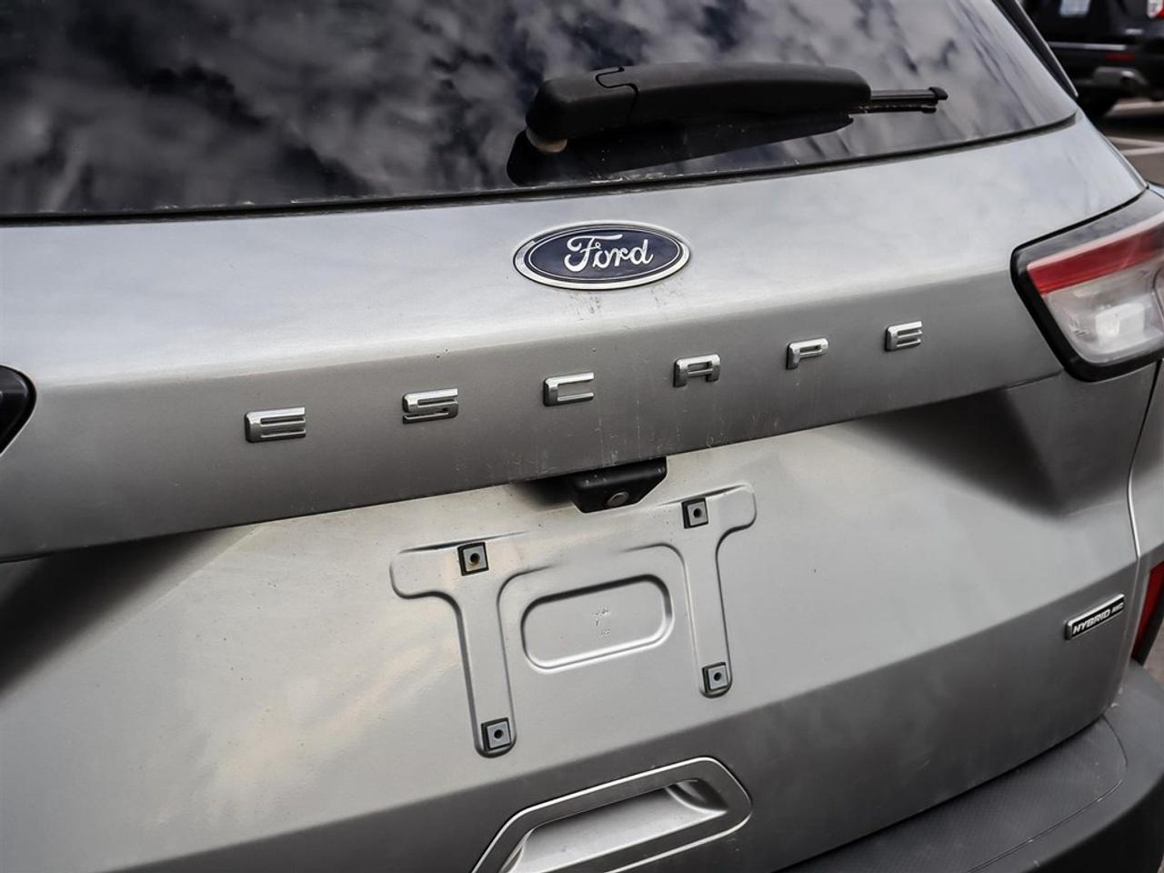 2022 Ford Escape SE Hybrid AWD Photo