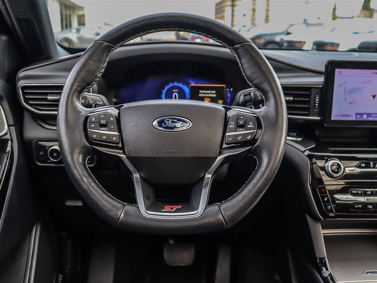 2022 Ford Explorer ST 4WD Photo