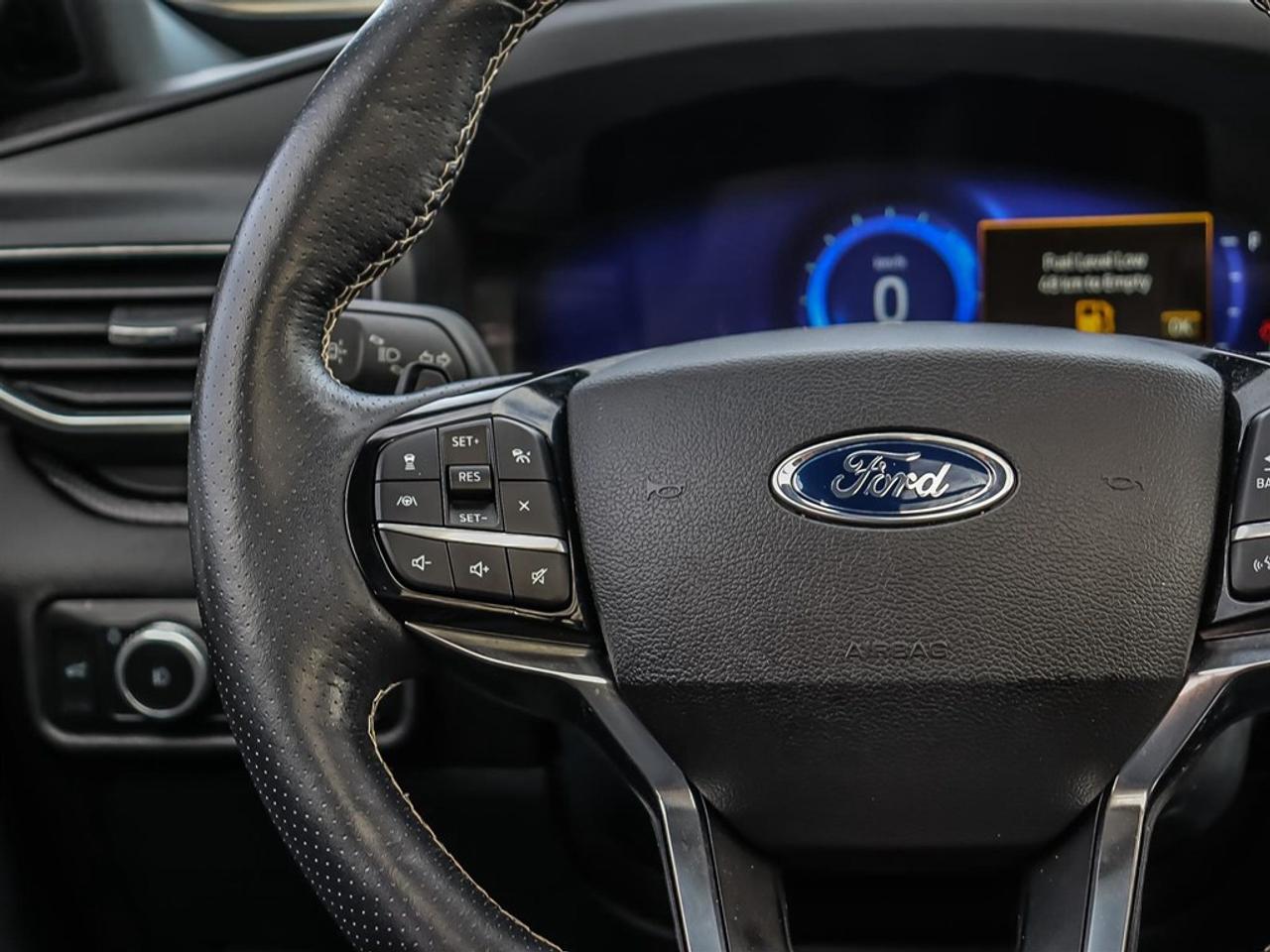 2022 Ford Explorer ST 4WD Photo
