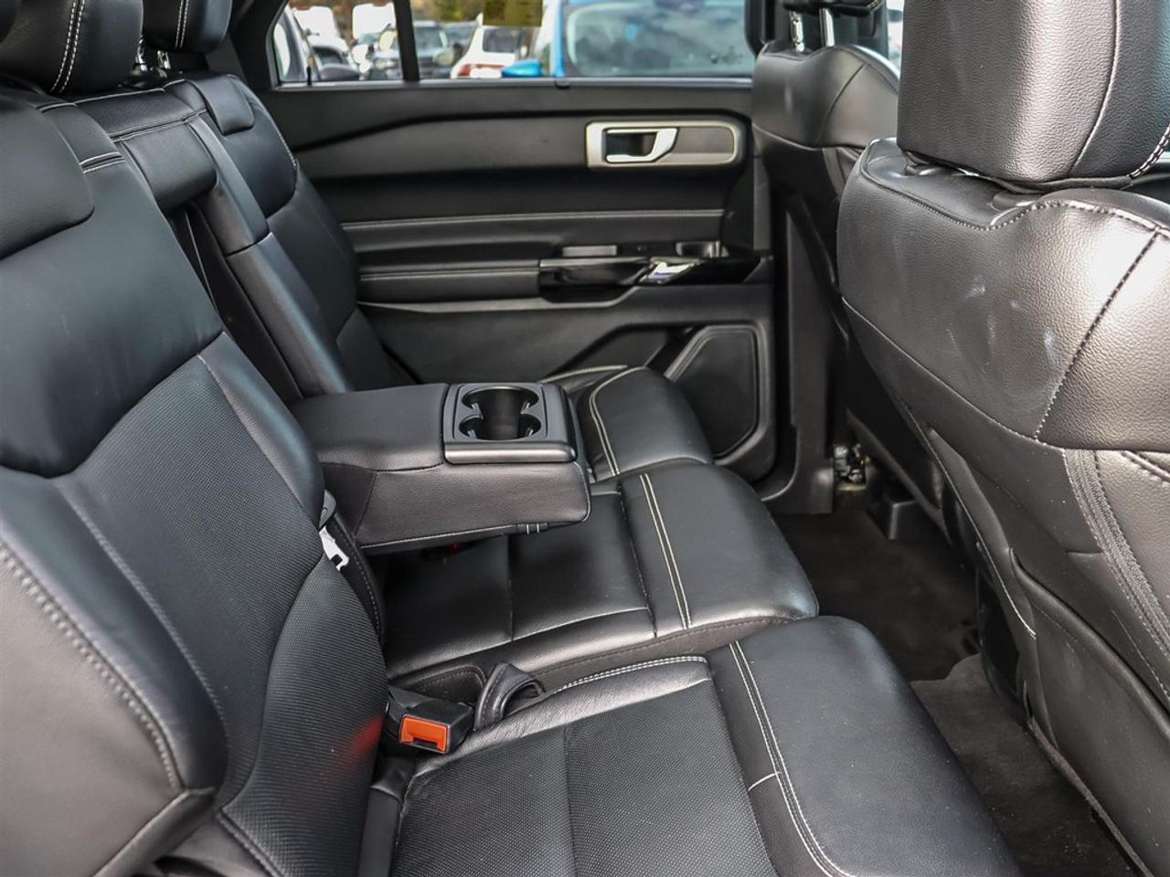 2022 Ford Explorer ST 4WD Photo