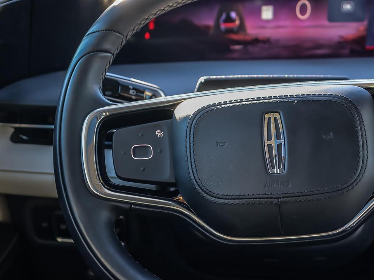 2025 Lincoln Nautilus Reserve AWD Photo