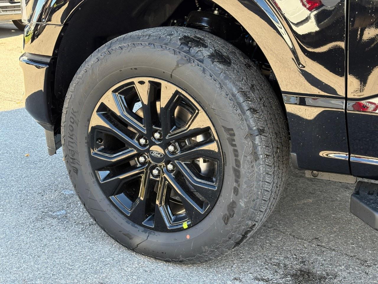 2026 Ford F-150 Lariat 4WD SuperCrew 5.5' Box Photo