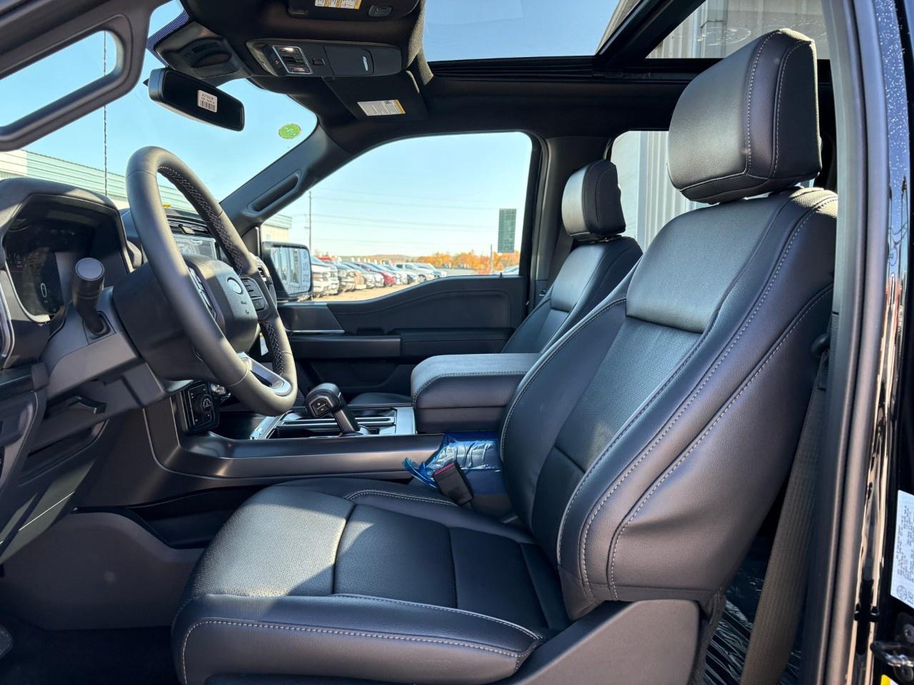 2026 Ford F-150 Lariat 4WD SuperCrew 5.5' Box Photo