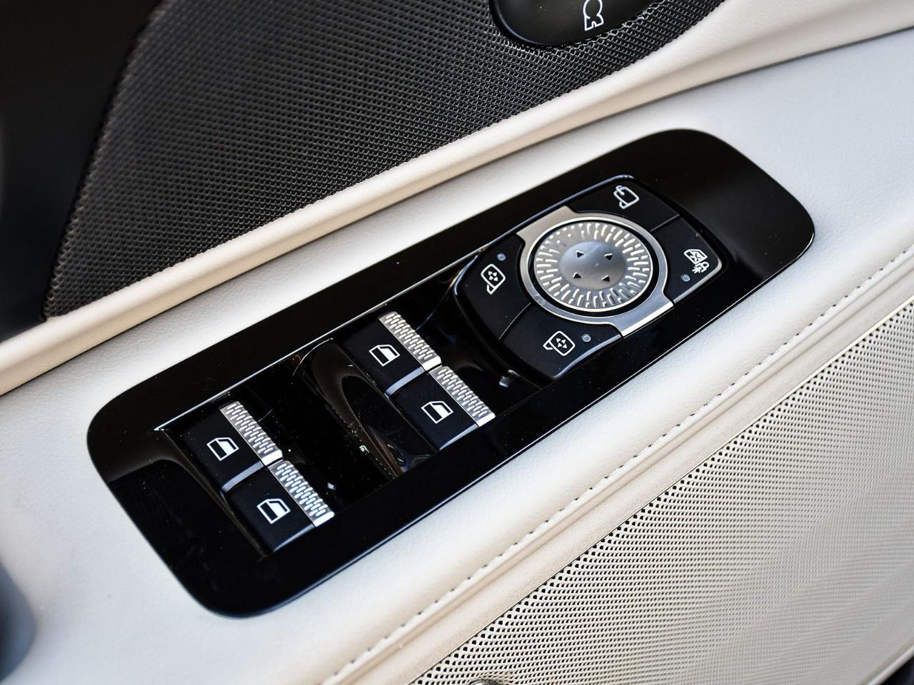 2026 Lincoln Nautilus Premiere AWD Photo