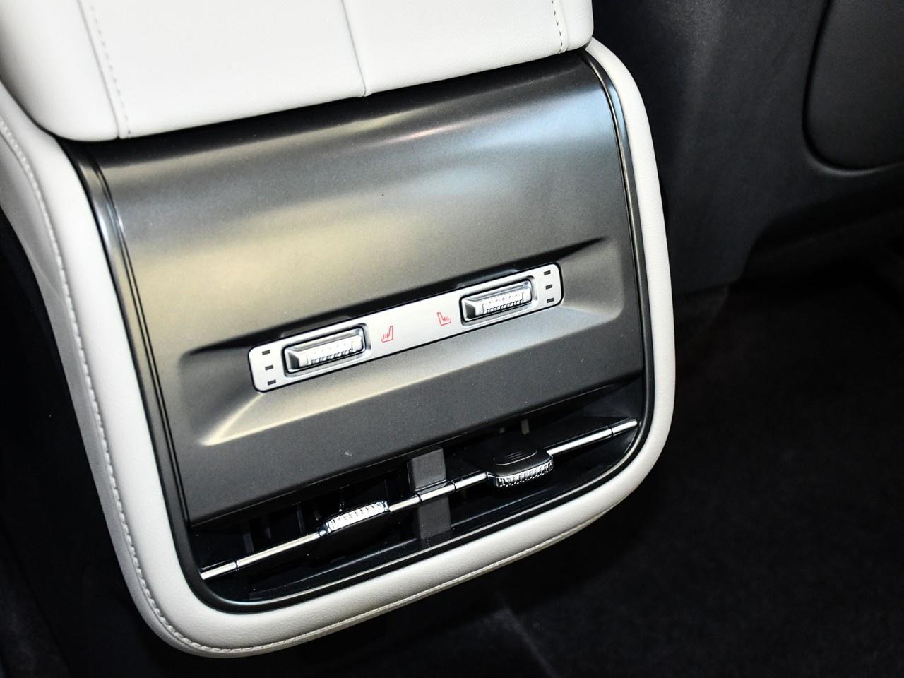 2026 Lincoln Nautilus Premiere AWD Photo