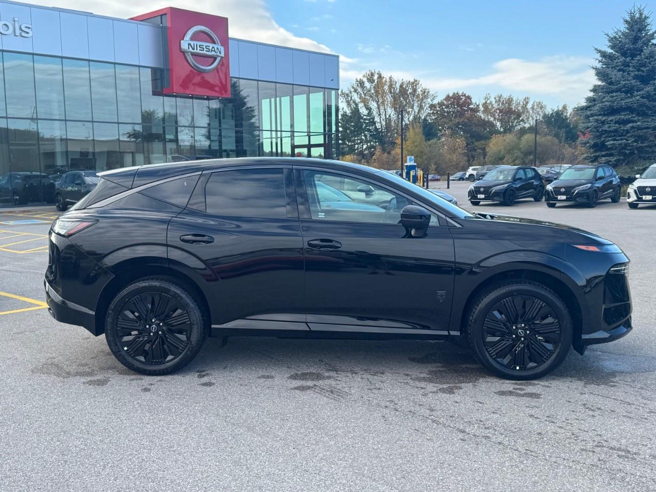2027 Nissan Murano Dark Armor AWD Photo