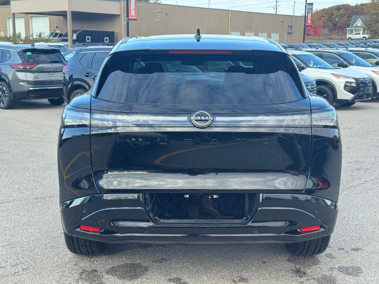 2027 Nissan Murano Dark Armor AWD Photo4