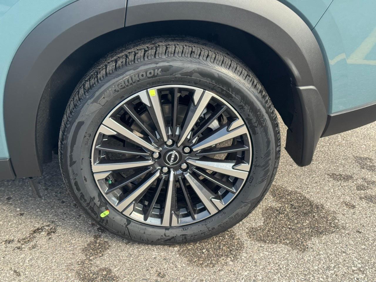 2026 Nissan Pathfinder Platinum 4WD Photo