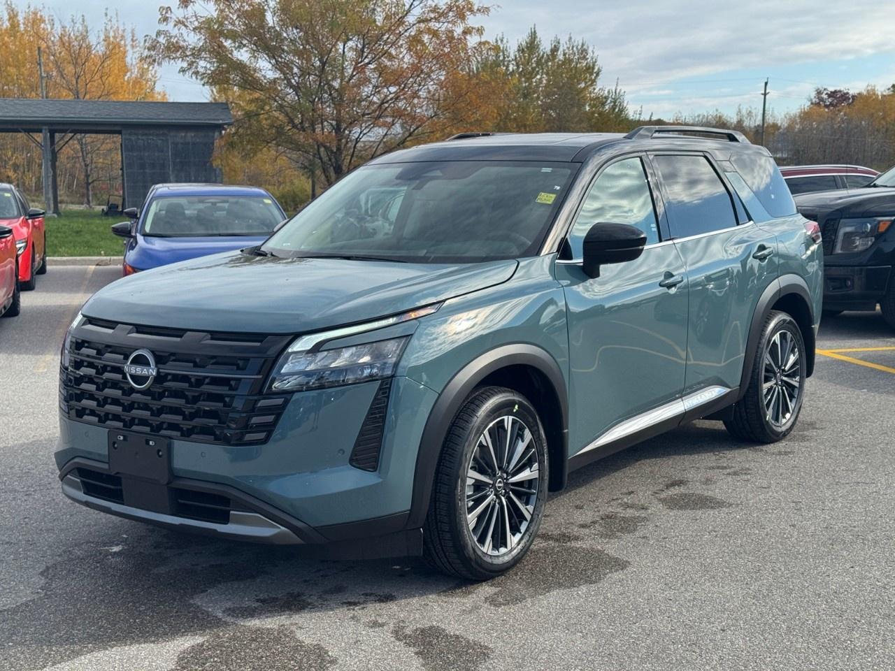 2026 Nissan Pathfinder Platinum 4WD Photo