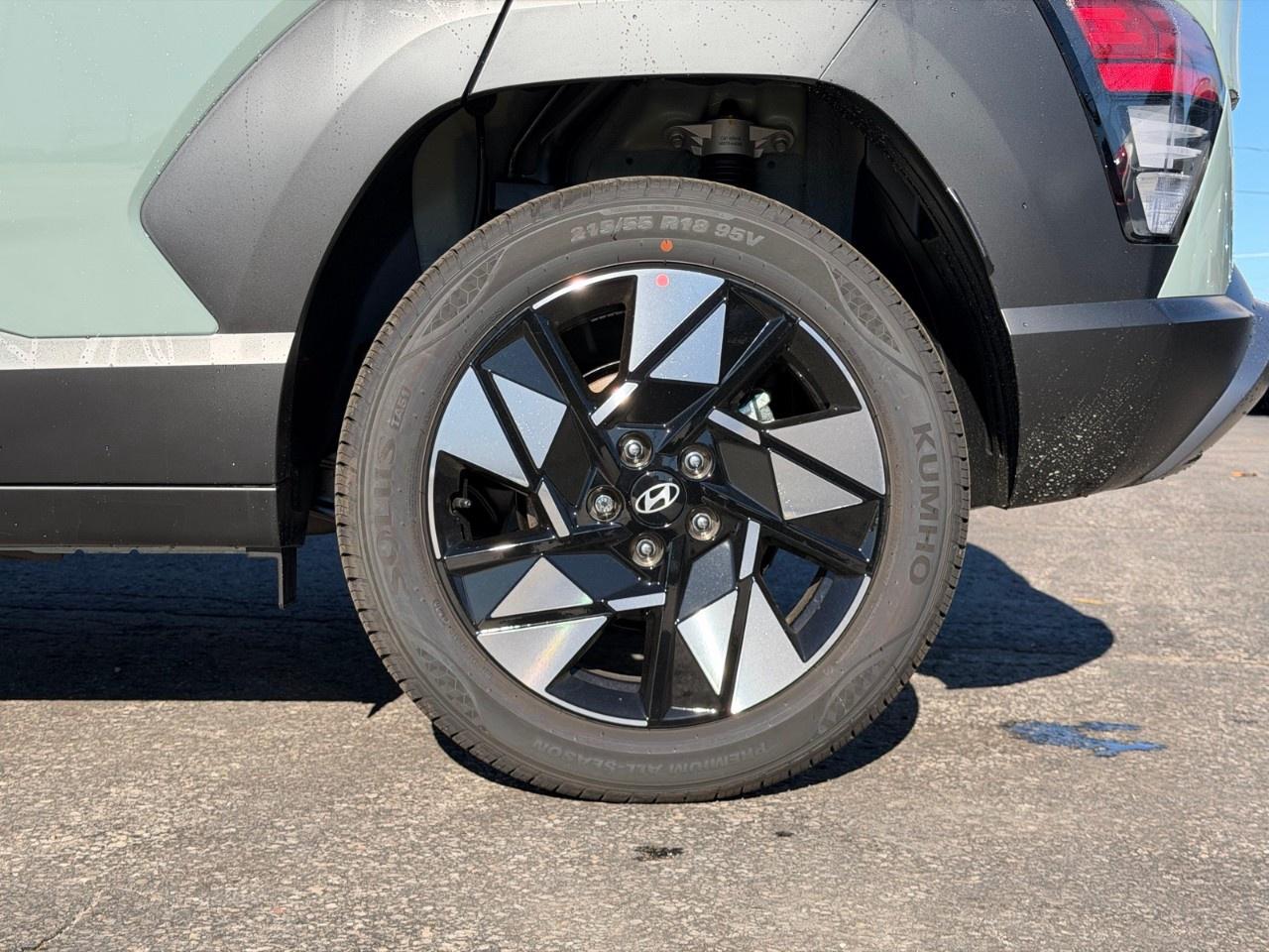 2027 Hyundai KONA 2.0L Luxury AWD Photo