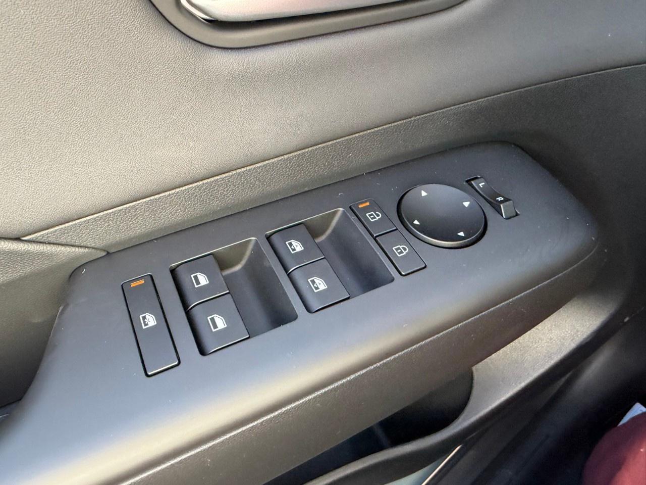 2027 Hyundai KONA 2.0L Luxury AWD Photo