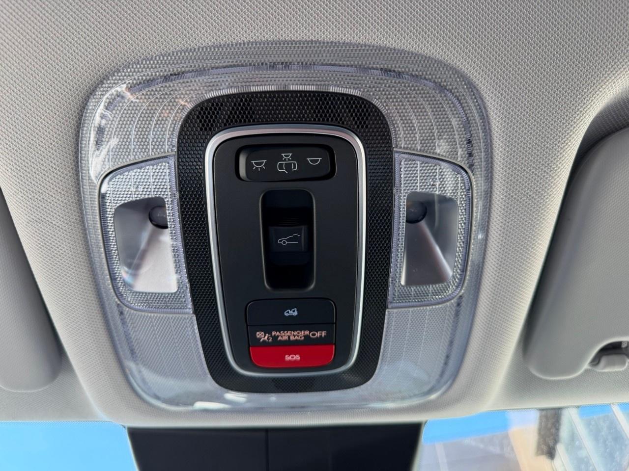 2027 Hyundai KONA 2.0L Luxury AWD Photo