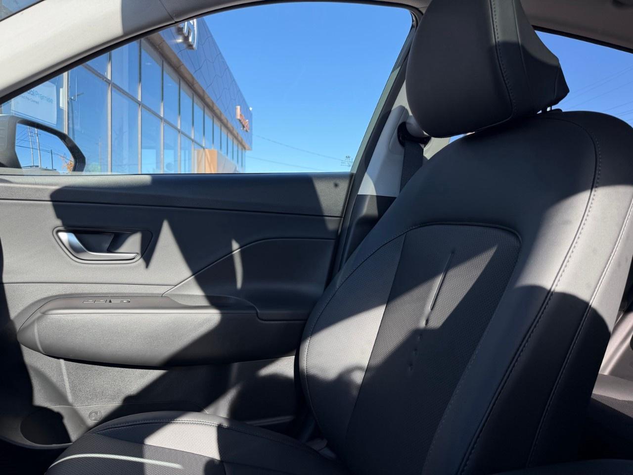 2027 Hyundai KONA 2.0L Luxury AWD Photo
