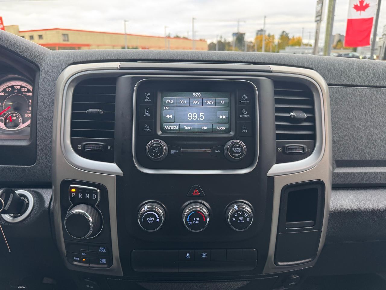 2015 RAM 1500 SLT CLEAN TRUCK | ONE OWNER | ACCIDENT FREE | KROWNED YEARLY Photo
