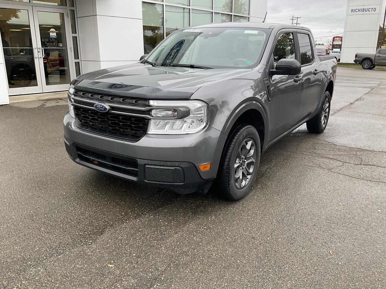 2022 Ford Maverick XLT Photo0