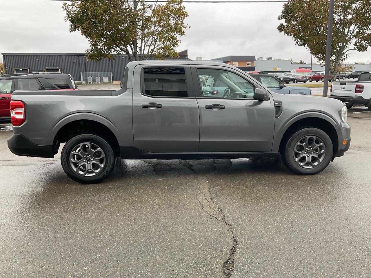 2022 Ford Maverick XLT Photo4