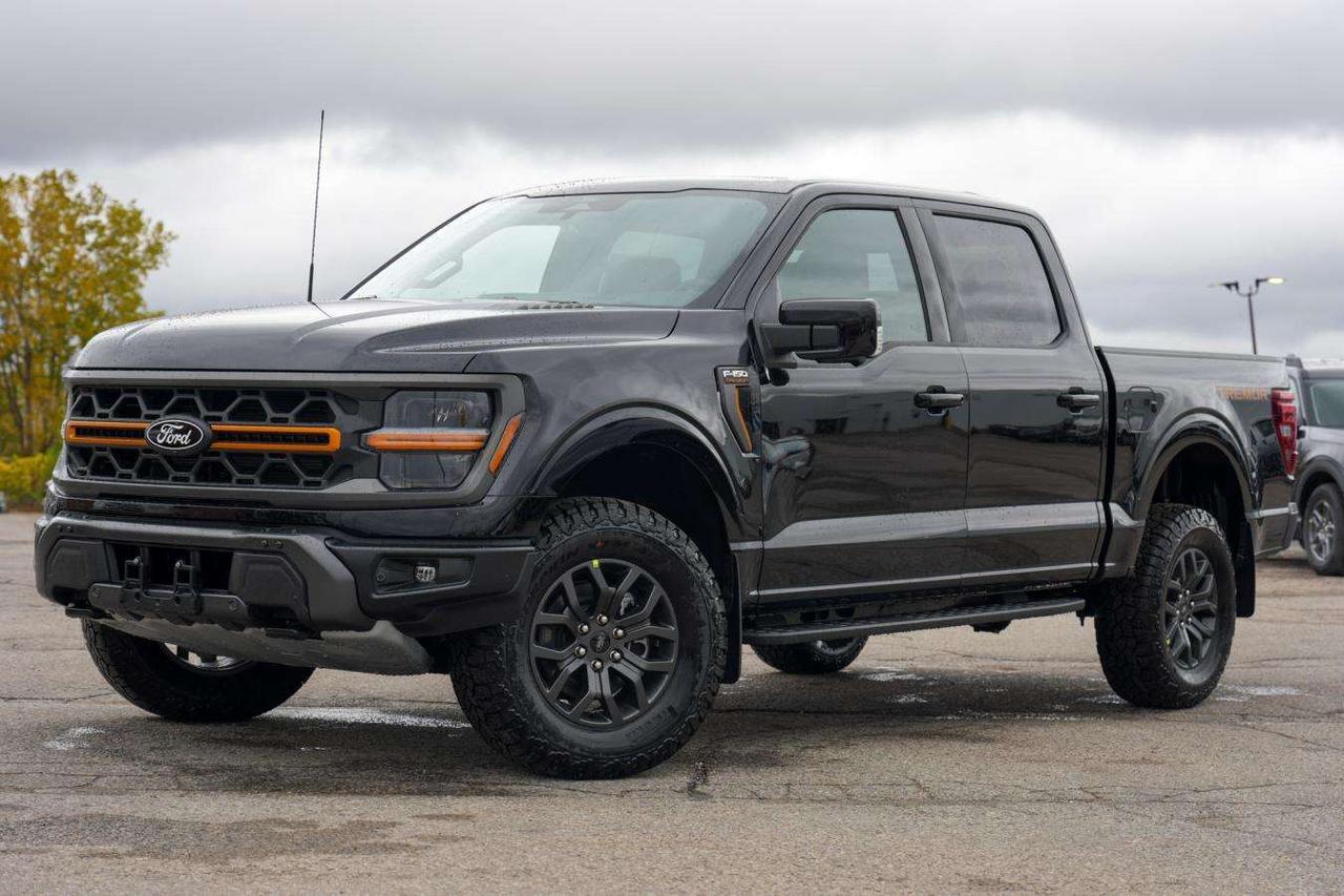 2026 Ford F-150 TREMOR 4WD SUPERCREW 402A LEATHER PANO ROOF Photo