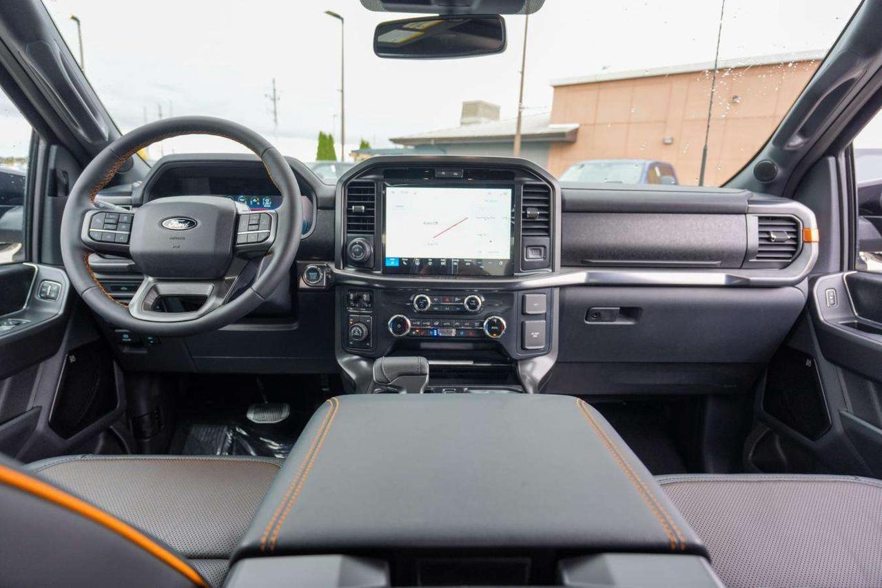 2026 Ford F-150 TREMOR 4WD SUPERCREW 402A LEATHER PANO ROOF Photo