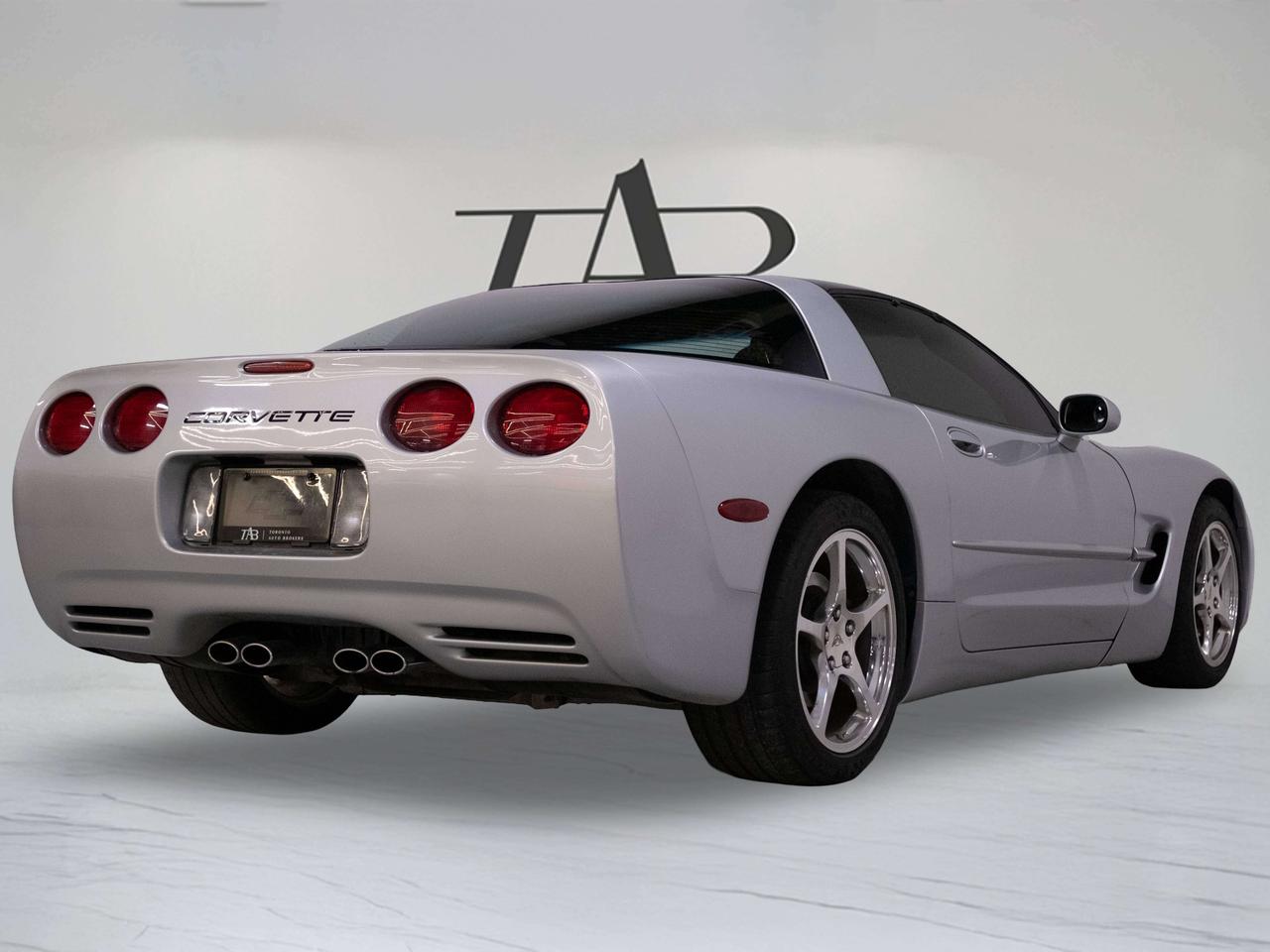 2002 Chevrolet Corvette BOSE Photo3