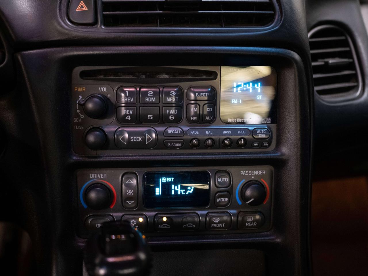 2002 Chevrolet Corvette BOSE Photo