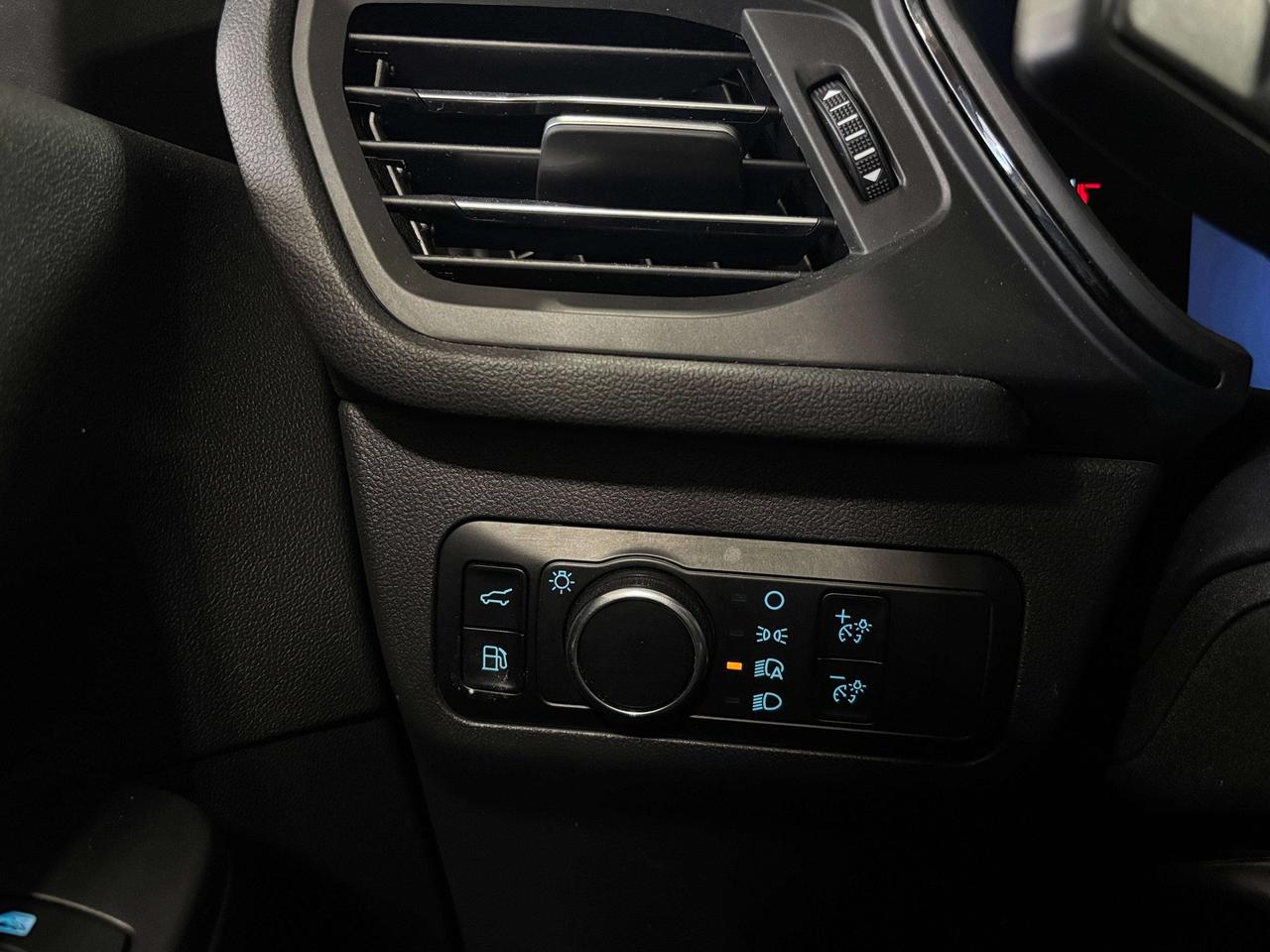 2024 Ford Escape ST-Line|HYBRID|AWD|LEATHER|REDSTITCHED|SAFETYTECH| Photo