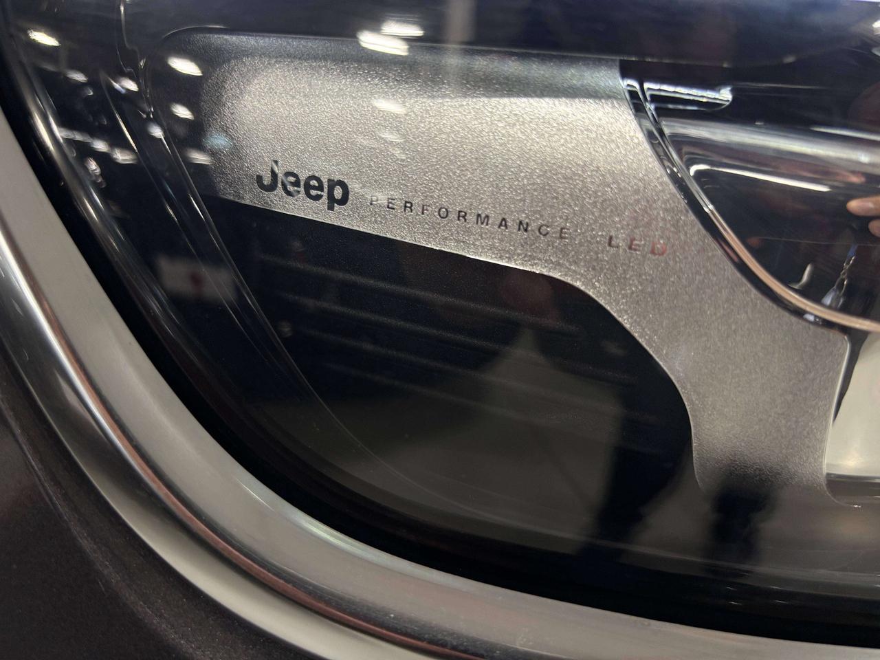 2022 Jeep Grand Wagoneer Series III 4x4|FAMCAM|7PASS|MASSAGE|WOOD|BLUESEATS Photo2