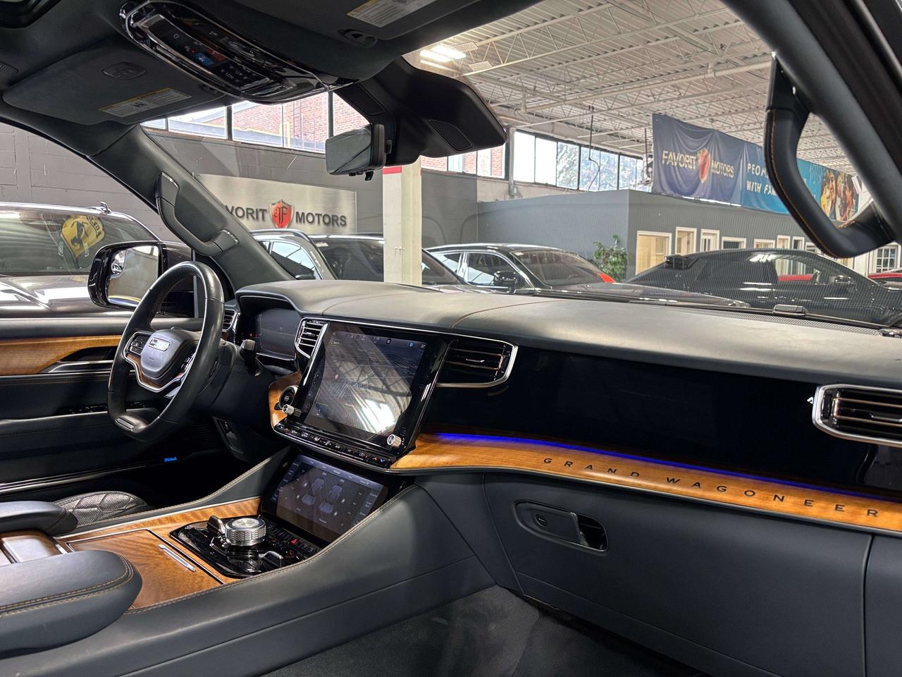 2022 Jeep Grand Wagoneer Series III 4x4|FAMCAM|7PASS|MASSAGE|WOOD|BLUESEATS Photo