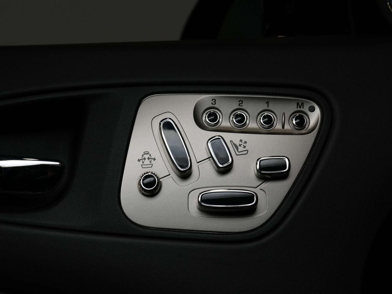 2011 Jaguar XK XKR | CONVERTIBLE | MERIDIAN Photo
