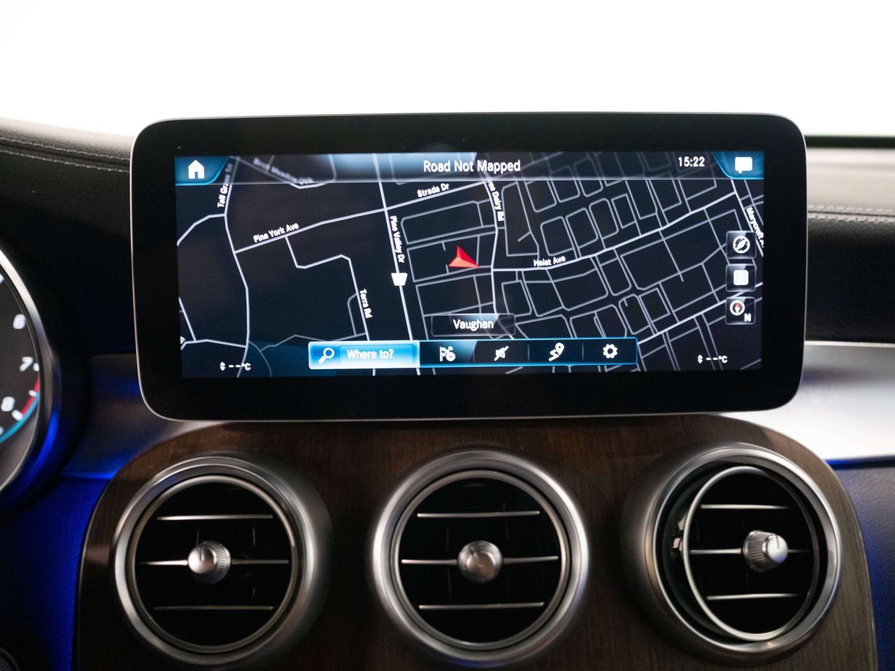 2020 Mercedes-Benz GLC 43 | AMG | PREMIUM & INTELLIGENT DRIVE | 21 IN Photo