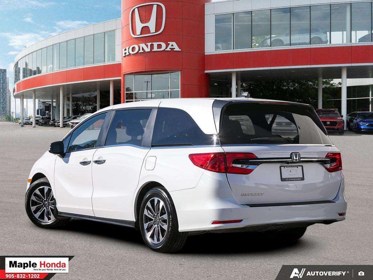 2024 Honda Odyssey Leather Seats| Sunroof| Heated Seats| Heated Steer Photo