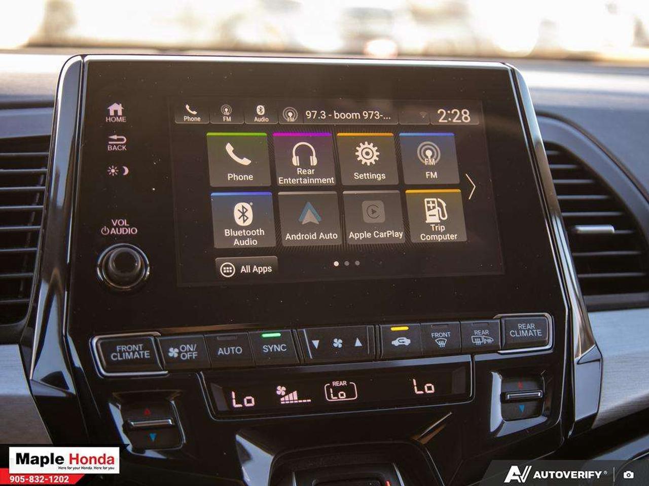 2024 Honda Odyssey Leather Seats| Sunroof| Heated Seats| Heated Steer Photo