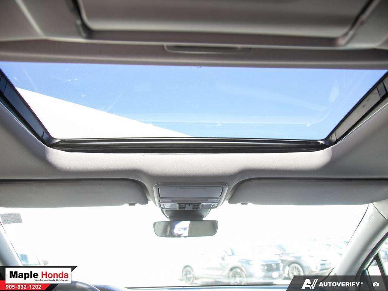 2024 Honda Odyssey Leather Seats| Sunroof| Heated Seats| Heated Steer Photo