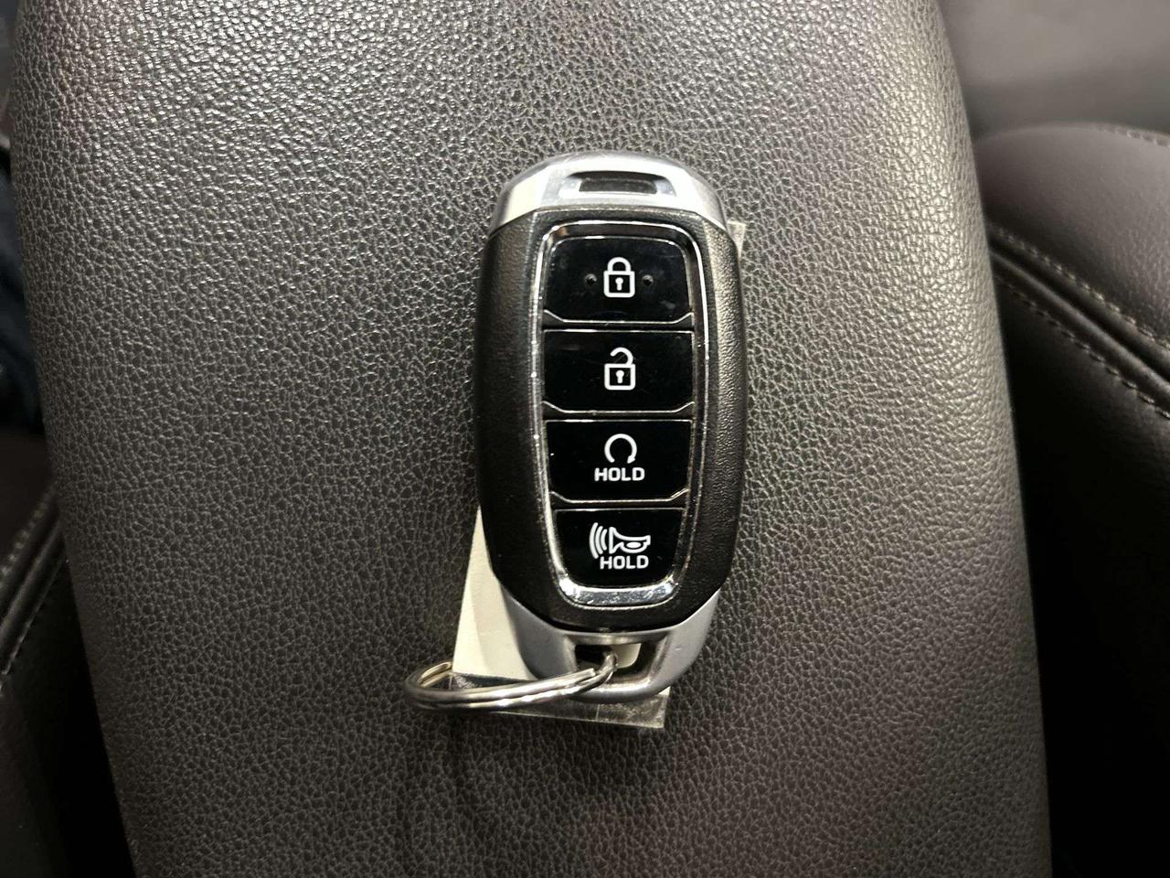 2022 Hyundai KONA PREFERRED AWD | HTD LEATHER | SUNROOF | CARPLAY Photo