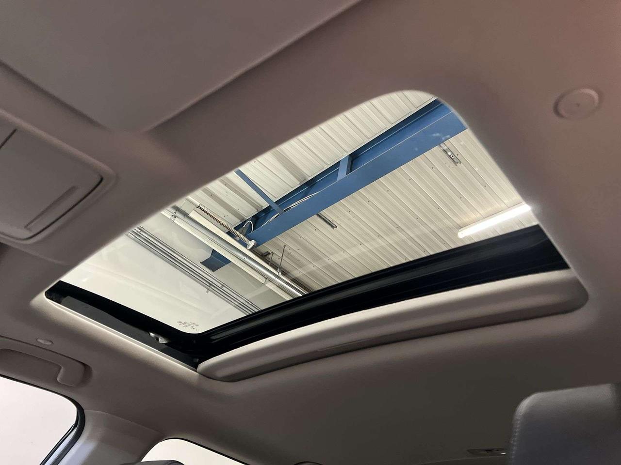 2025 Honda CR-V SPORT AWD | SUNROOF | HTD SEATS | CARPLAY | ALLOYS Photo