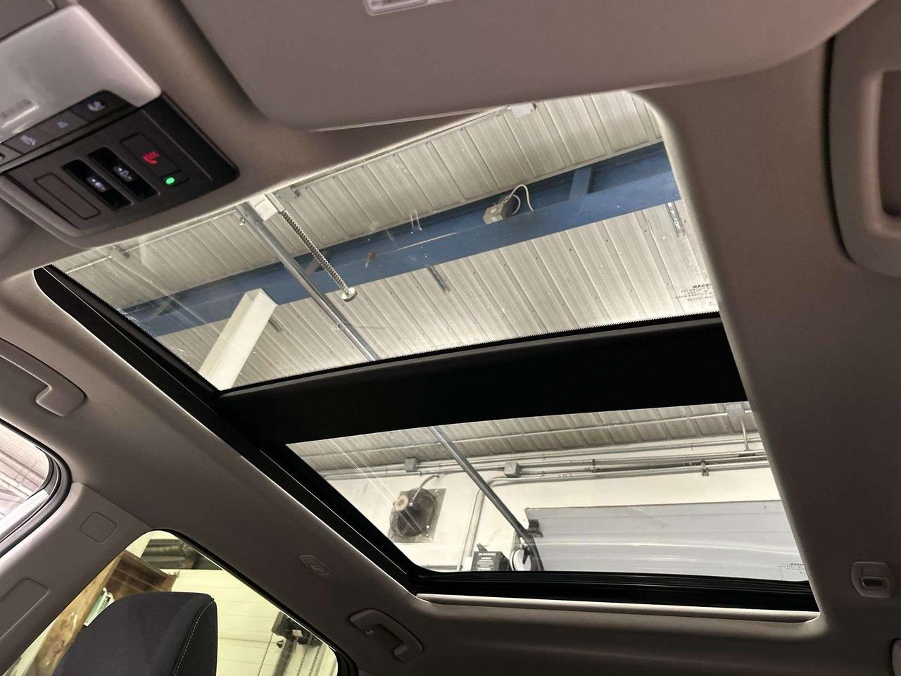 2026 Nissan Rogue SV AWD | PANO ROOF | HTD SEATS | CARPLAY | ALLOYS Photo