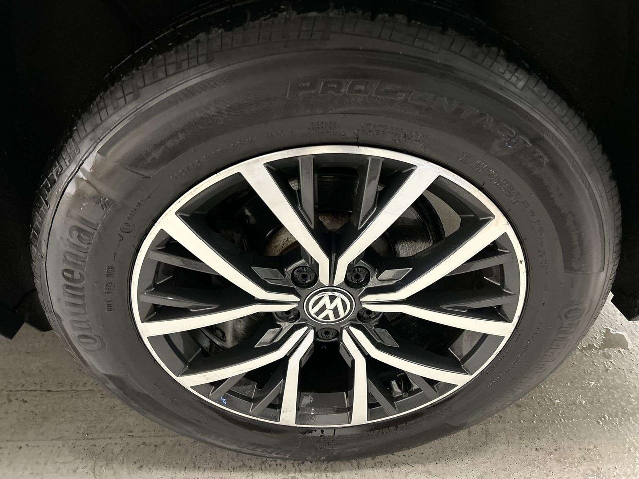 2019 Volkswagen Tiguan COMFORTLINE AWD | LEATHER | PANO ROOF | CARPLAY Photo