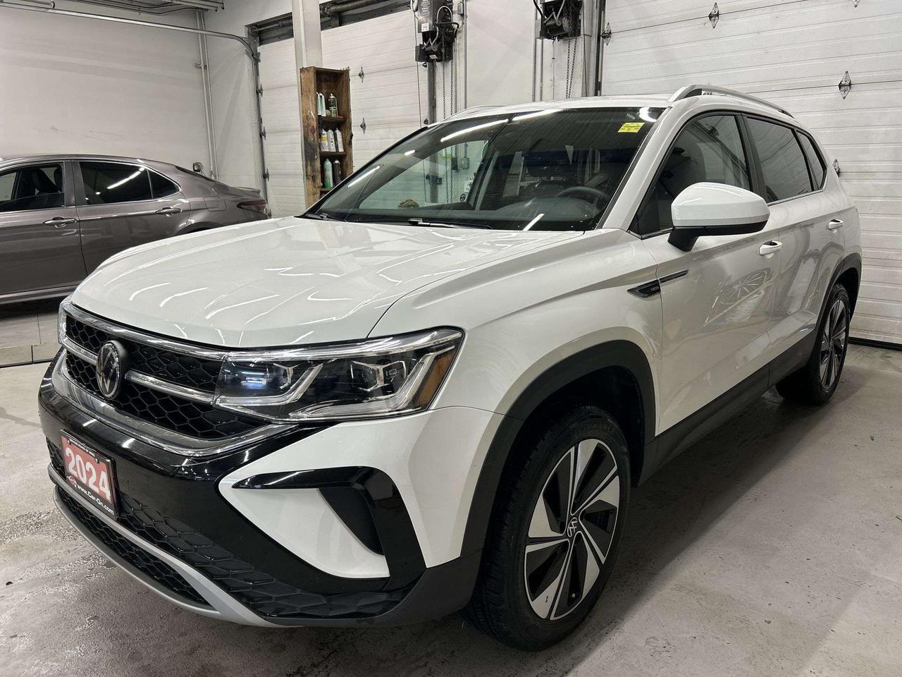 2024 Volkswagen Taos HIGHLINE AWD | LEATHER | PANO ROOF | CARPLAY | A/C Photo0